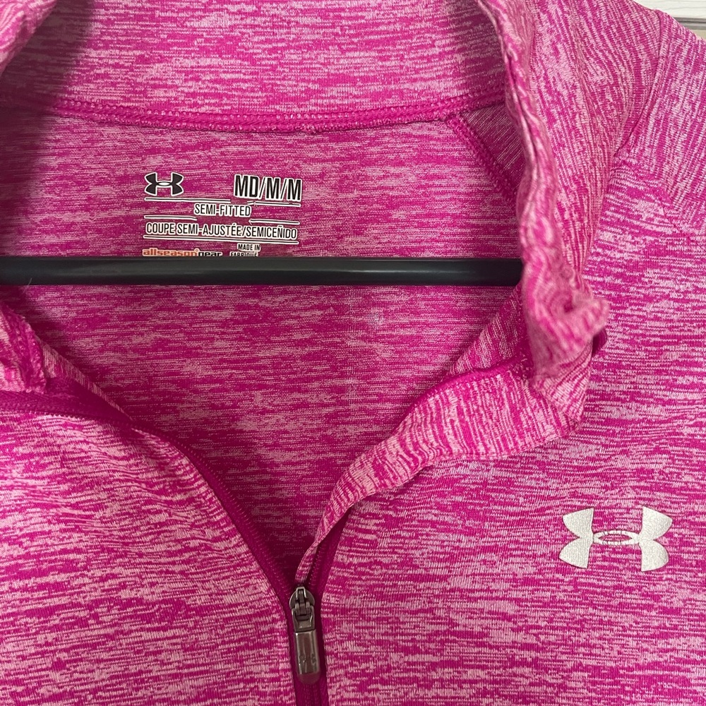 Under Armour 1/4 zip size M